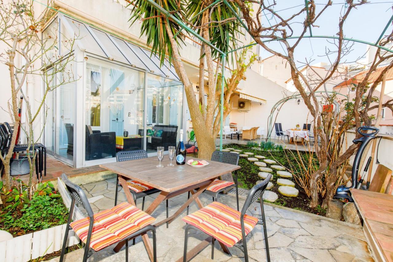 Little Garden Yourhosthelper Канны Экстерьер фото